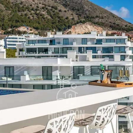 Higueronrentals The Aerie