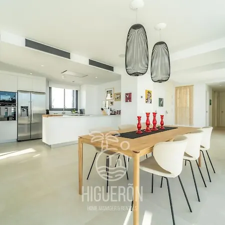 Higueronrentals The Aerie Апартаменты