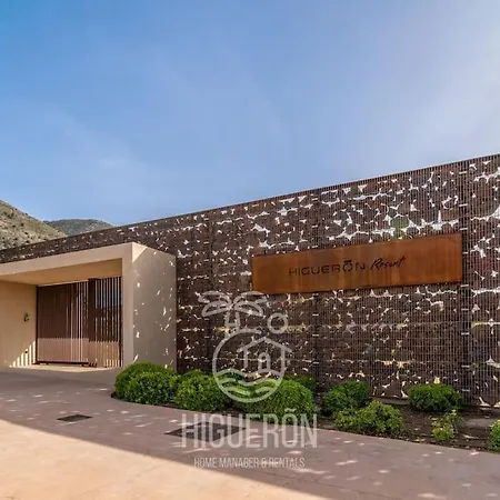 Higueronrentals The Aerie Apartamento