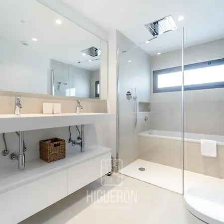 Higueronrentals The Aerie Apartman *