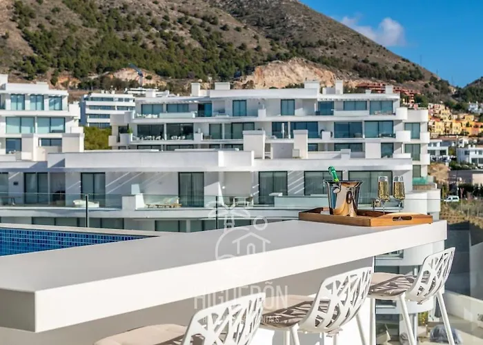 Higueronrentals The Aerie